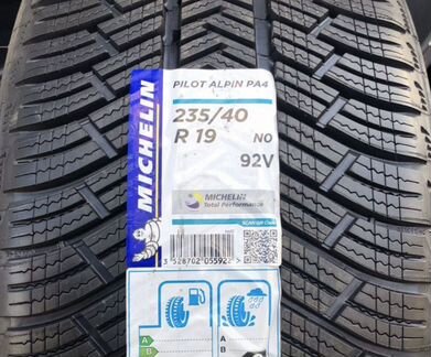 Шины зима 235 40 R19 Michelin Pilot Alpin PA4