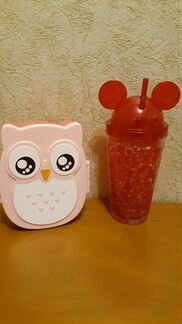 Контейнер для еды и стакан с трубочкой