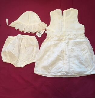 Белое ангельское платье с шапочкой и трусиками