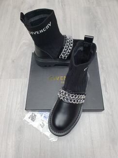 Ботинки женские Givenchy
