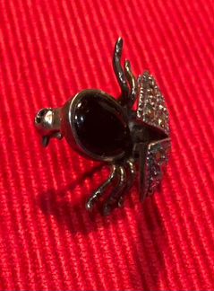 Брошь, божья коровка, серебро 925 пробы и лунный к