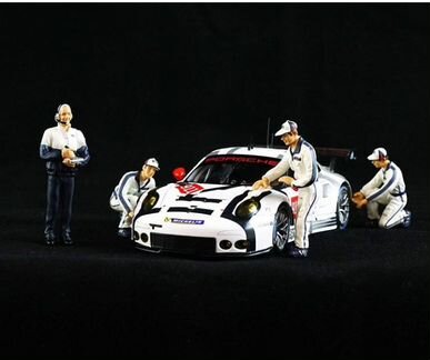 Porsche 911 RSR 2016 1/43 Spark