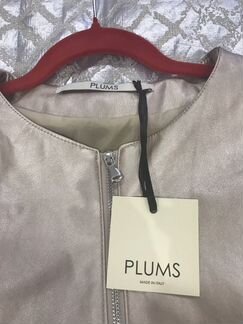 Стильная куртка plums