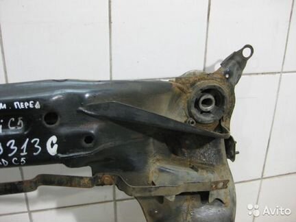 Подрамник передний 4Z7399313C Audi Allroad C5