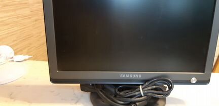 Монитор samsung 731BF
