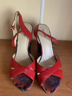 Босоножки Эконика