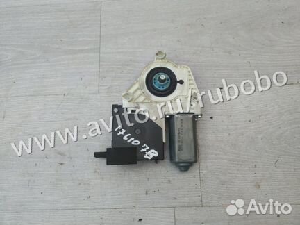 Моторчик передний левый 3AA998701 VW Passat (B6) 2