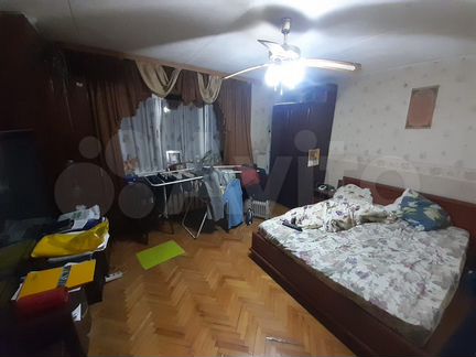 2-к квартира, 50 м², 1/9 эт.