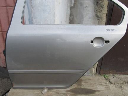 Дверь задняя левая Skoda Octavia (A5 1Z) 2004-2