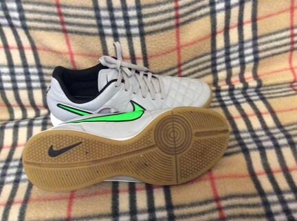 Кеды футбольные, для зала Nike Tiempo