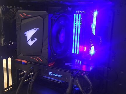 Кулер aorus ATC 700