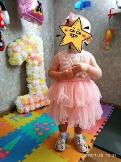 Нарядное платье на годик