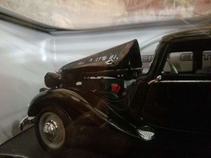 Машина модель в коллекцию