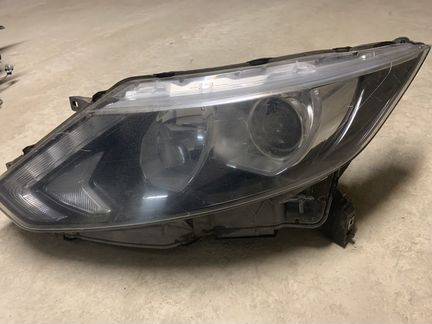 Продаю фары Ниссан Кашкай