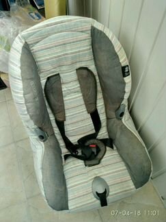 Автомобильное кресло Maxi Cosi Priori