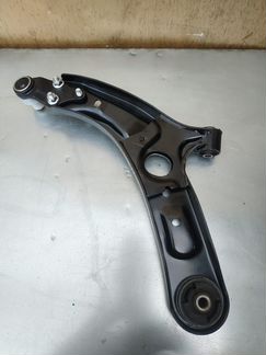 Kia Ceed JD Рычаг подвески передний правый киа сид