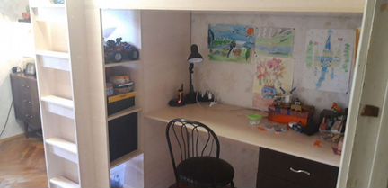 Кровать-чердак со столом