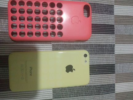 Телефон iPhone 5С