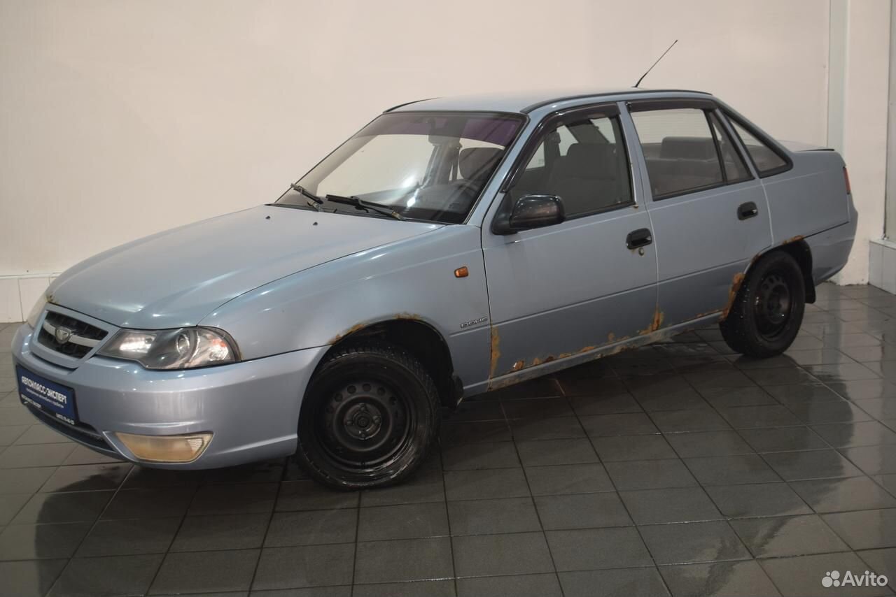 Nexia 2010. Daewoo Nexia 2010. Daewoo Nexia 2010 года.