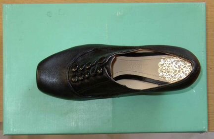 Новые полуботинки Clarks