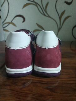 Босоножки для девочки