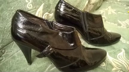 Туфли натуральная лаковая кожа