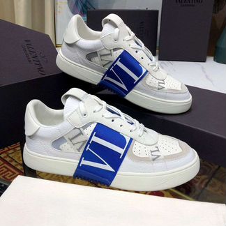 Кроссовки Valentino