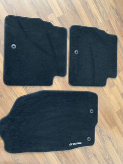 Продам новые коврики на Мазда 6