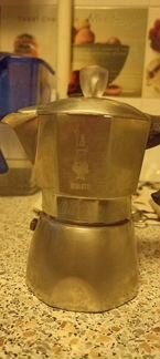 Гейзерная кофеварка bialetti Dama