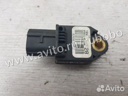 Датчик удара Toyota Auris E15 1ZR 2008