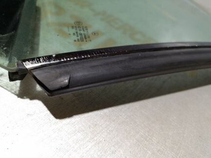 Стекло правое Mercedes Clk-Class W208 112.940 3.2L