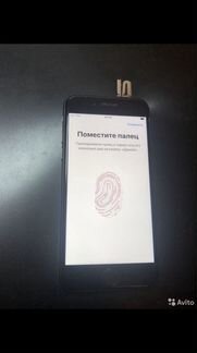 Телефон iPhone