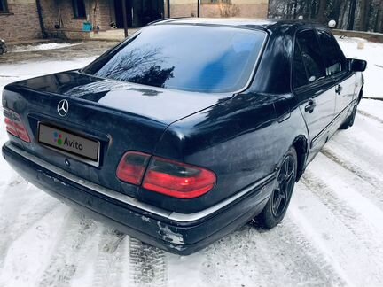 Mercedes-Benz E-класс 3.2 AT, 1997, 300 000 км