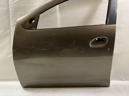 Дверь передняя левая Renault Sandero 2