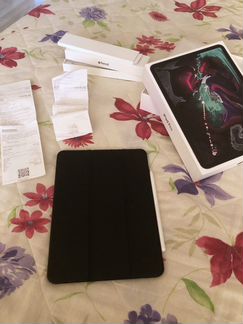 iPad pro 11” 2018 64 gb WiFi + Cellular