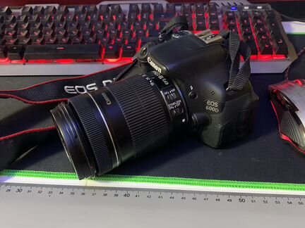 Canon EOS 600D +18-135 mm