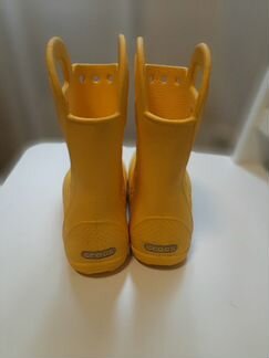Резиновые сапоги crocs