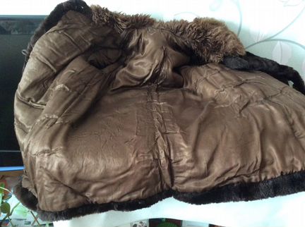 Шуба детская цигейковая (мутон) б/у. 110 - 116