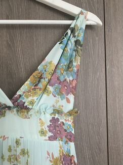 Очень красивое летнее платье