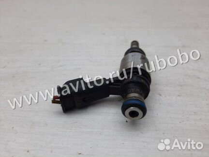Форсунка топливная Audi A4 B8 cdnb 2011