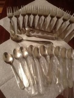 Столовые приборы