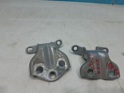 Петля двери задняя правая SsangYong Kyron