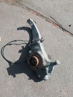 Поворотный кулак bmw 750lxD f01/02/04
