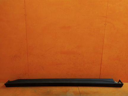 Накладка порога правая Mitsubishi Outlander 3