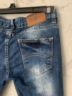 Джинсы tommy hilfiger