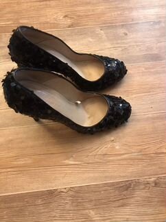 Туфли на высокой шпильке