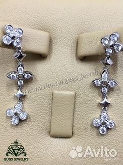 Золотые серьги с бриллиантами