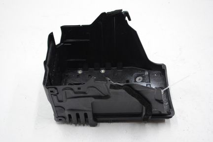 Полка аккумулятора Discovery Sport