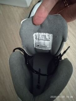 Коньки фигурные