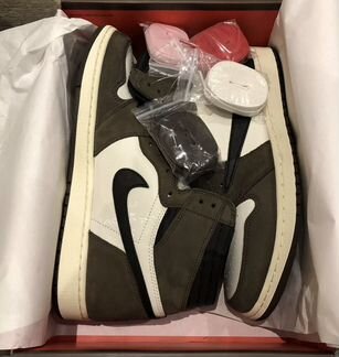 Jordan 1 Travis Scott